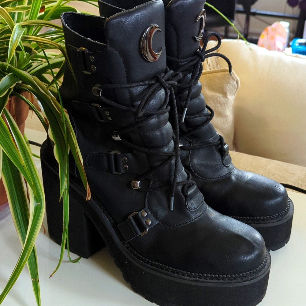 Killstar Broomrider Boots